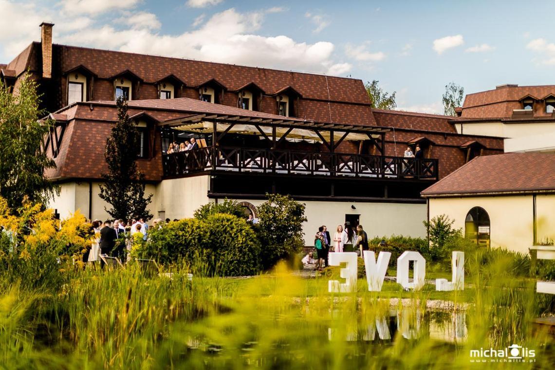 Hotel Rozdroze Nieborów Екстериор снимка